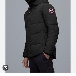 Men’s Canada Goose 3804M Worn a few times Dry Cleaned